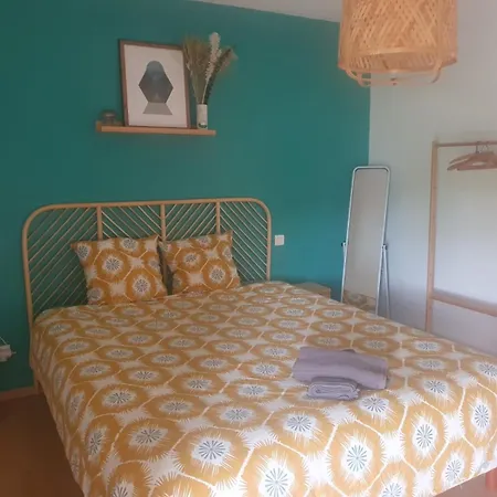 Logement Dans Maison En Pierre A La Campagne Bazens Exterior photo