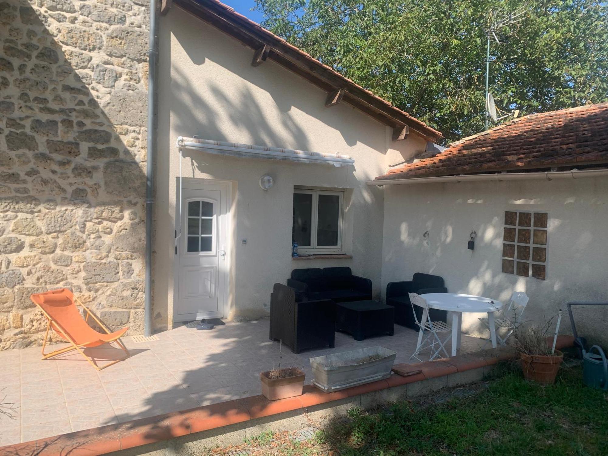 Dans Maison En Pierre A La Campagne Hébergement de vacances Bazens