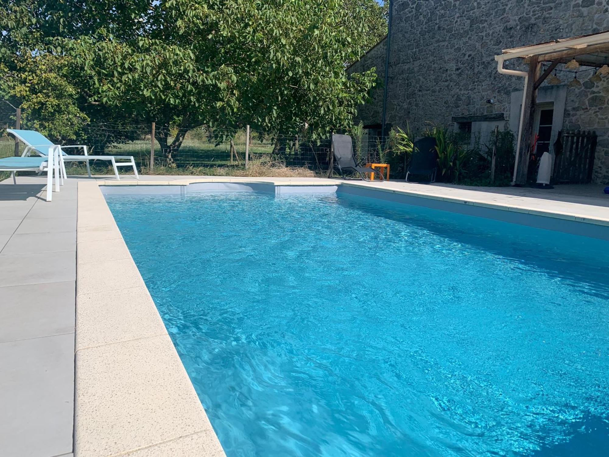 Hébergement de vacances Dans Maison En Pierre A La Campagne